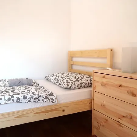 Dolje Apartment Tolmin